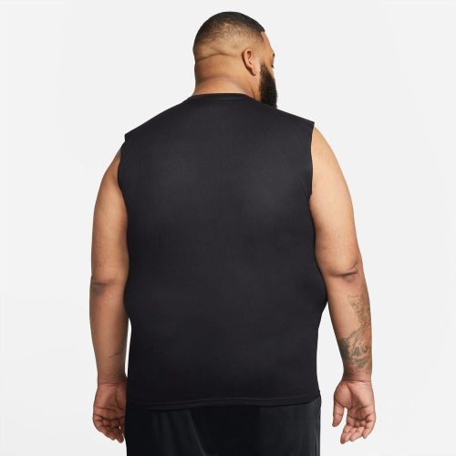 718835 010 NikeDri FitLegendMen sTrainingTank 5