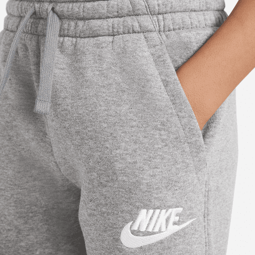 CI2911 091 Nikesportswearboysjoggers grey detailedside web