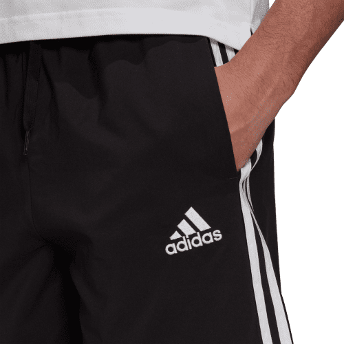 GL0022 adidasAEROREADYEssentialsChelsea3 StripesMen sShorts 3 98511f7c 4b3a 4aef 97a7 68294198e075