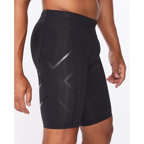 MA3851b BLK NRO 2XUCoreCompressionMen sShorts 1